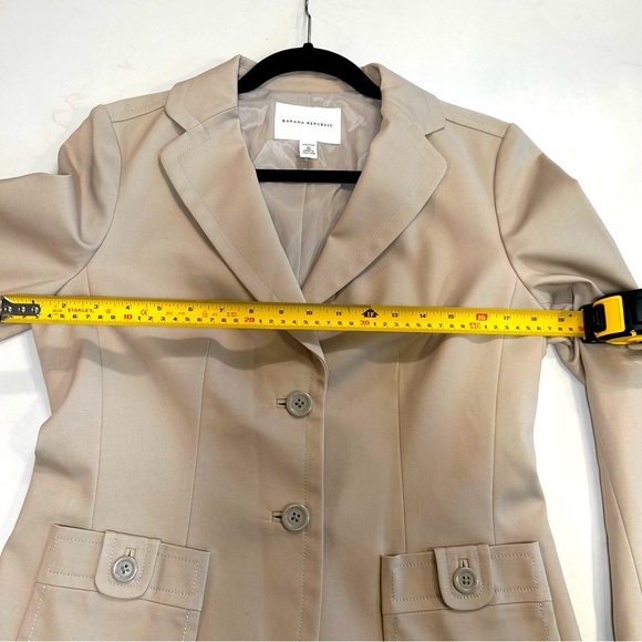 Banana Republic Blazer - Picture 5 of 6